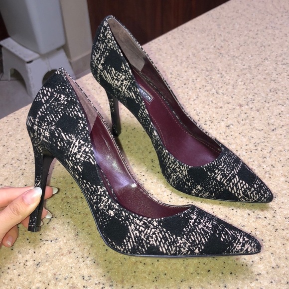Bcbg black pointed toe treasure pump - Picture 5 of 7